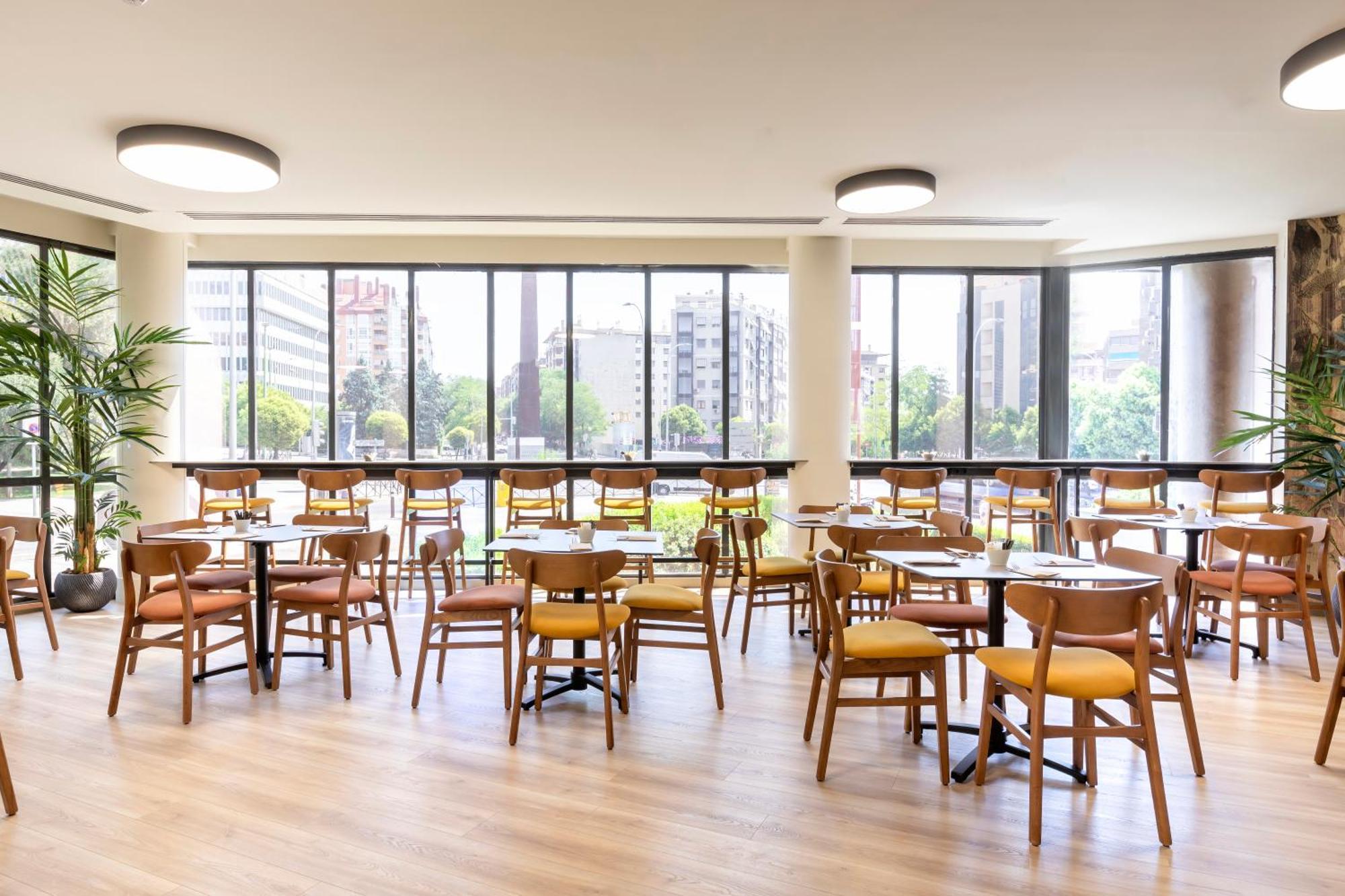 Hotel Rafaelhoteles Piramides Madri